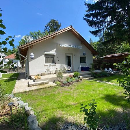 Marika Vendeghaz Villa Szigetmonostor Екстериор снимка